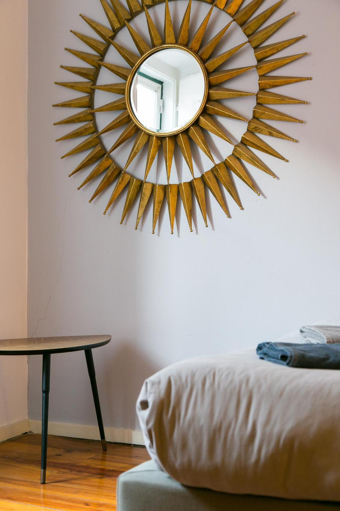 Apartment Spacious, Bright And Newly Renovated 2 Bedroom Apartment, Historical Center, Madragoa Lisbon