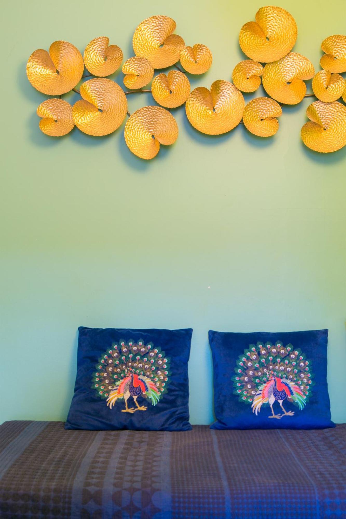 Apartment Spacious, Bright And Newly Renovated 2 Bedroom Apartment, Historical Center, Madragoa *